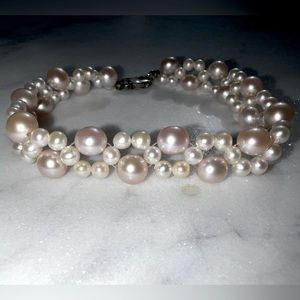 Pastel pink and white pearls bracelet with silver clasp 7 inches long